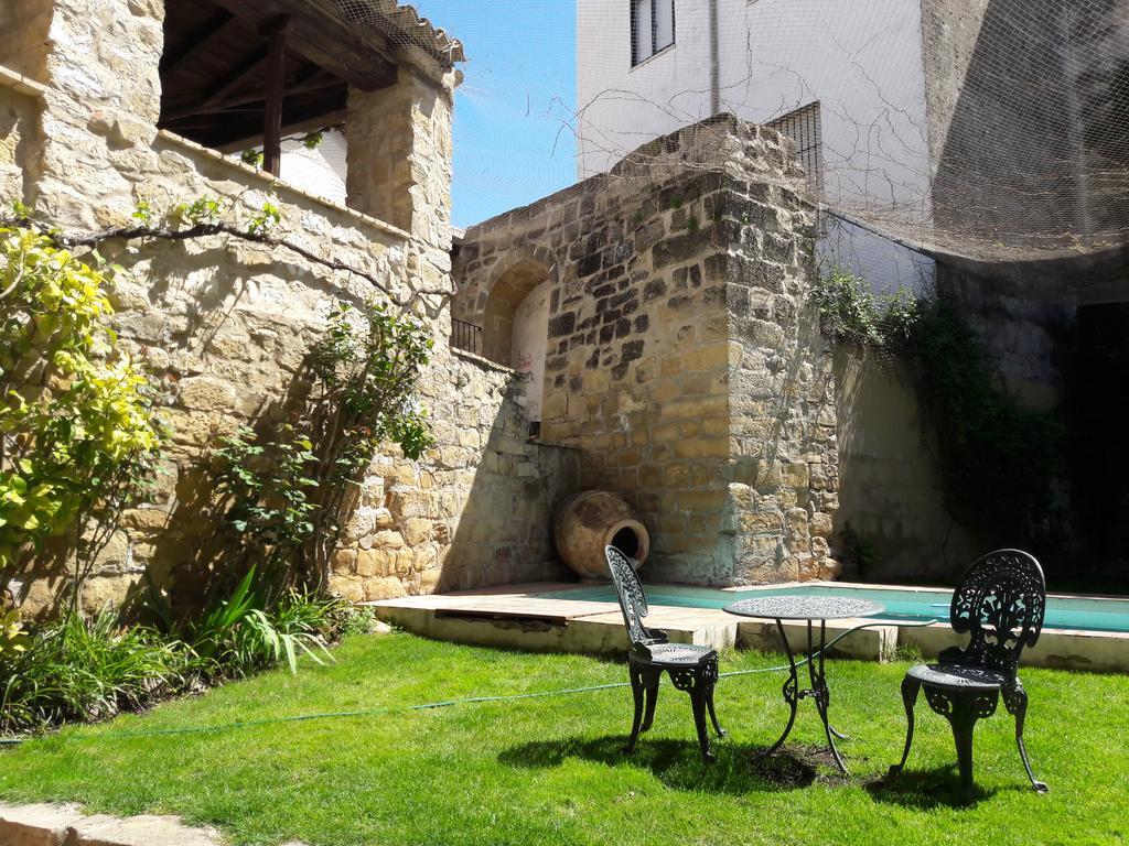 Apartamentos Turisticos El Losal Ubeda  Luaran gambar